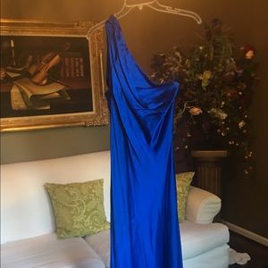 Cache One Shoulder Gown